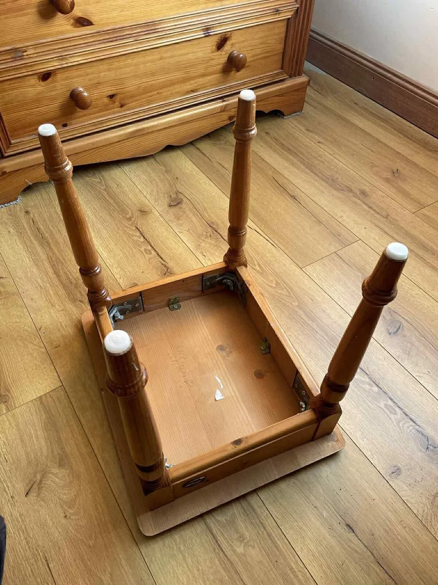 pine side table / stool - Image 3