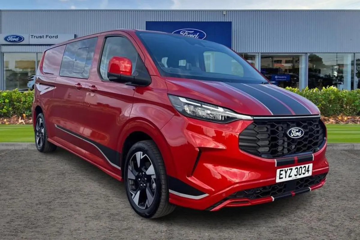 Ford Transit Custom 2.0 320 EcoBlue Sport Crew Van - Image 1