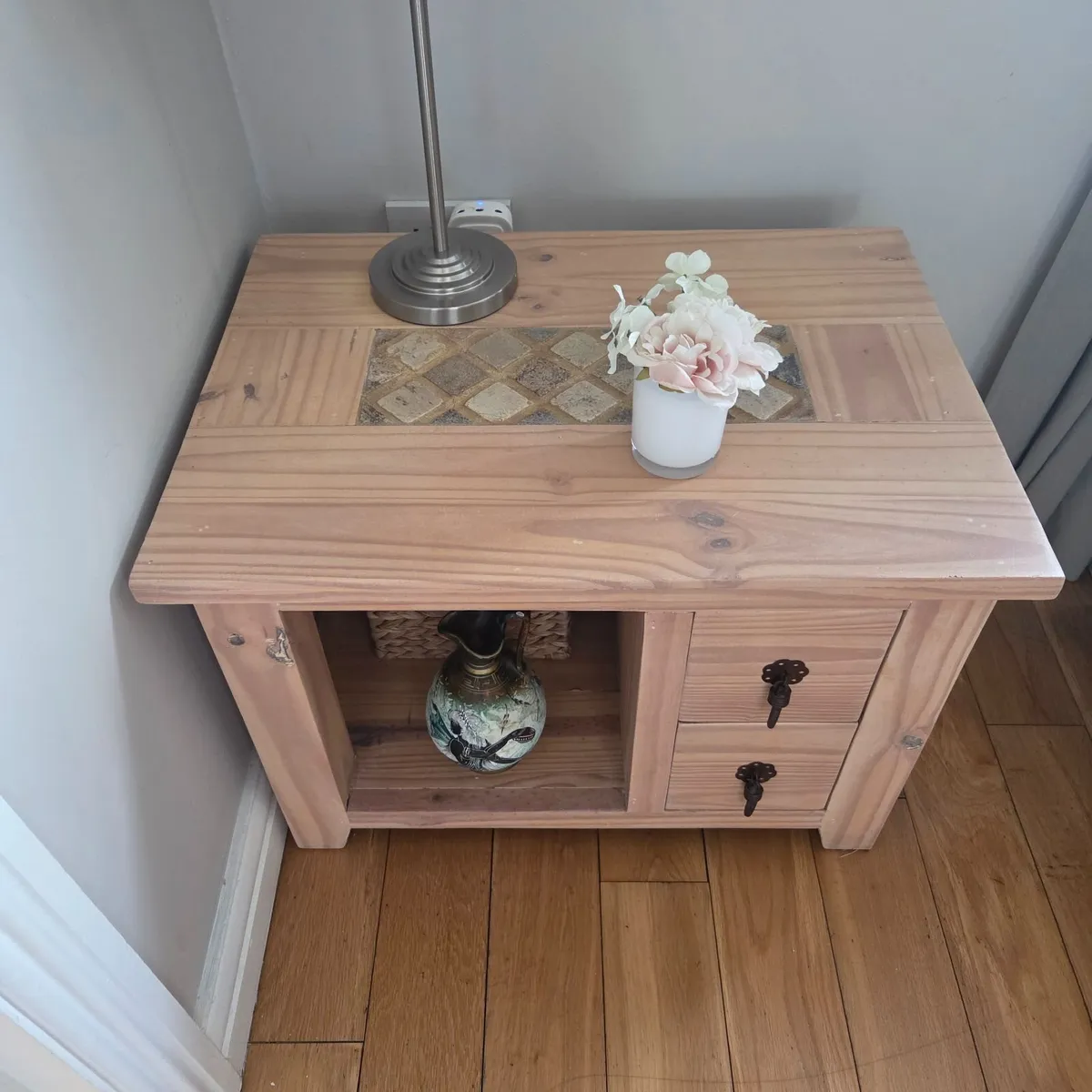 ***Coffee Table & Side Table - Image 2