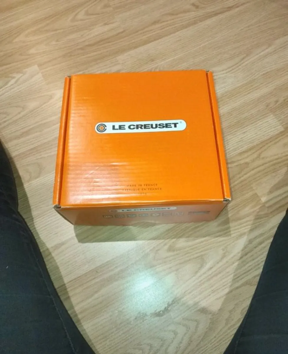 Le Creuset Casserole Dish - Image 1