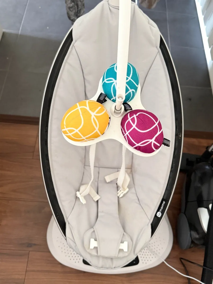 Baby swing - Image 1