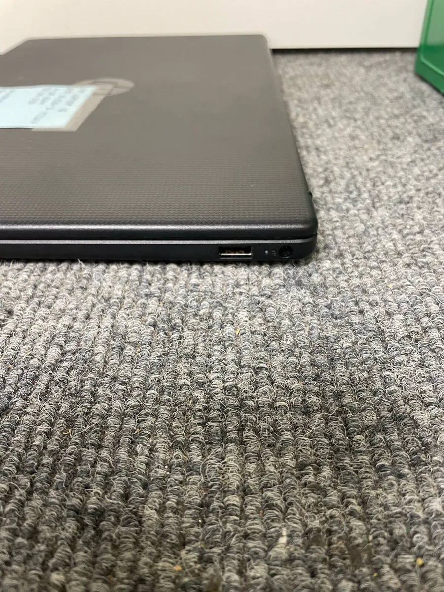 HP Laptop 15 - 128gb SSD - 100% Battery Health - Image 4