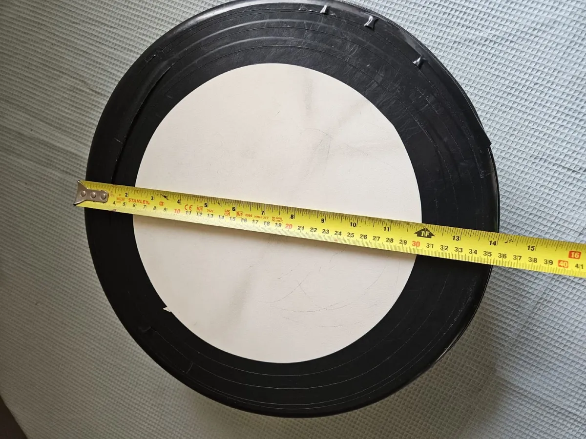 Quality Mid Sized 14" Bodhrán with Tipper & Case - Image 4