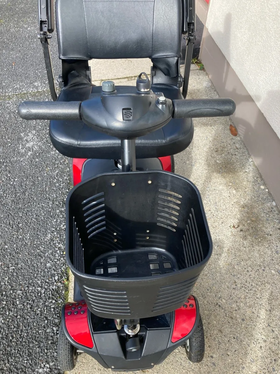 Mobility scooter - Image 1