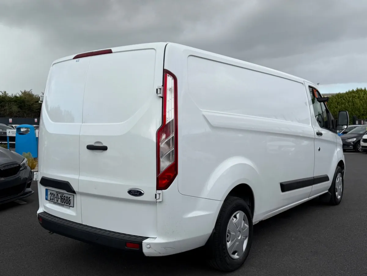 Ford Transit Custom TREND - 2.0L DIESEL - MANUAL - - Image 4