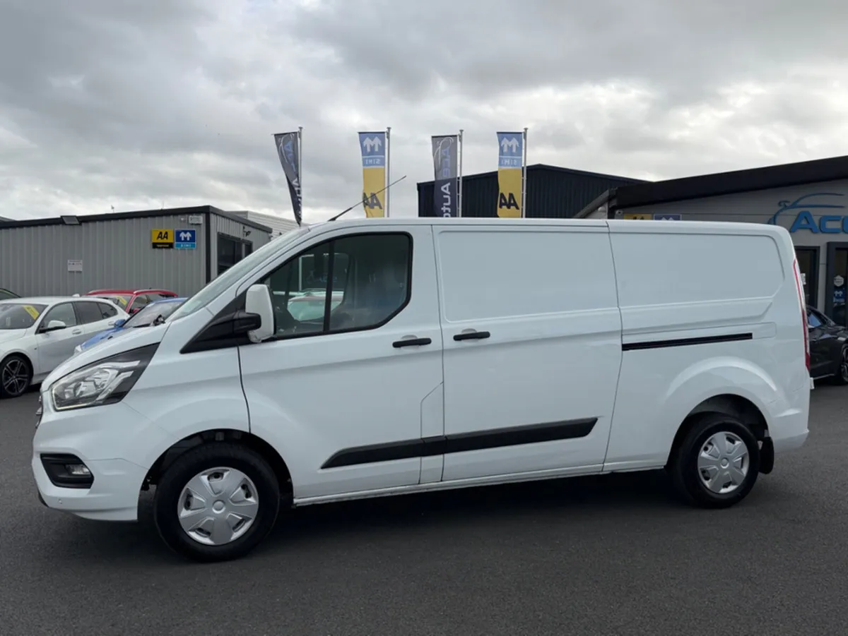 Ford Transit Custom TREND - 2.0L DIESEL - MANUAL - - Image 2