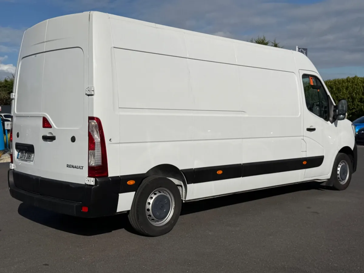 Renault Master 3 SEATER - 2.3L DIESEL - MANUAL - 1 - Image 4