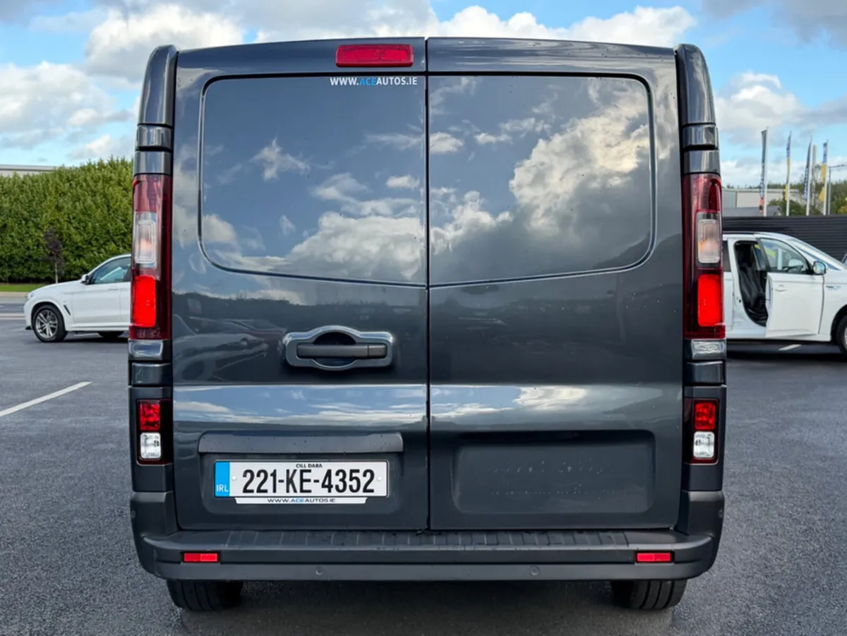 Renault Trafic 3 SEATER - 2.0L DIESEL - MANUAL - 1 - Image 4
