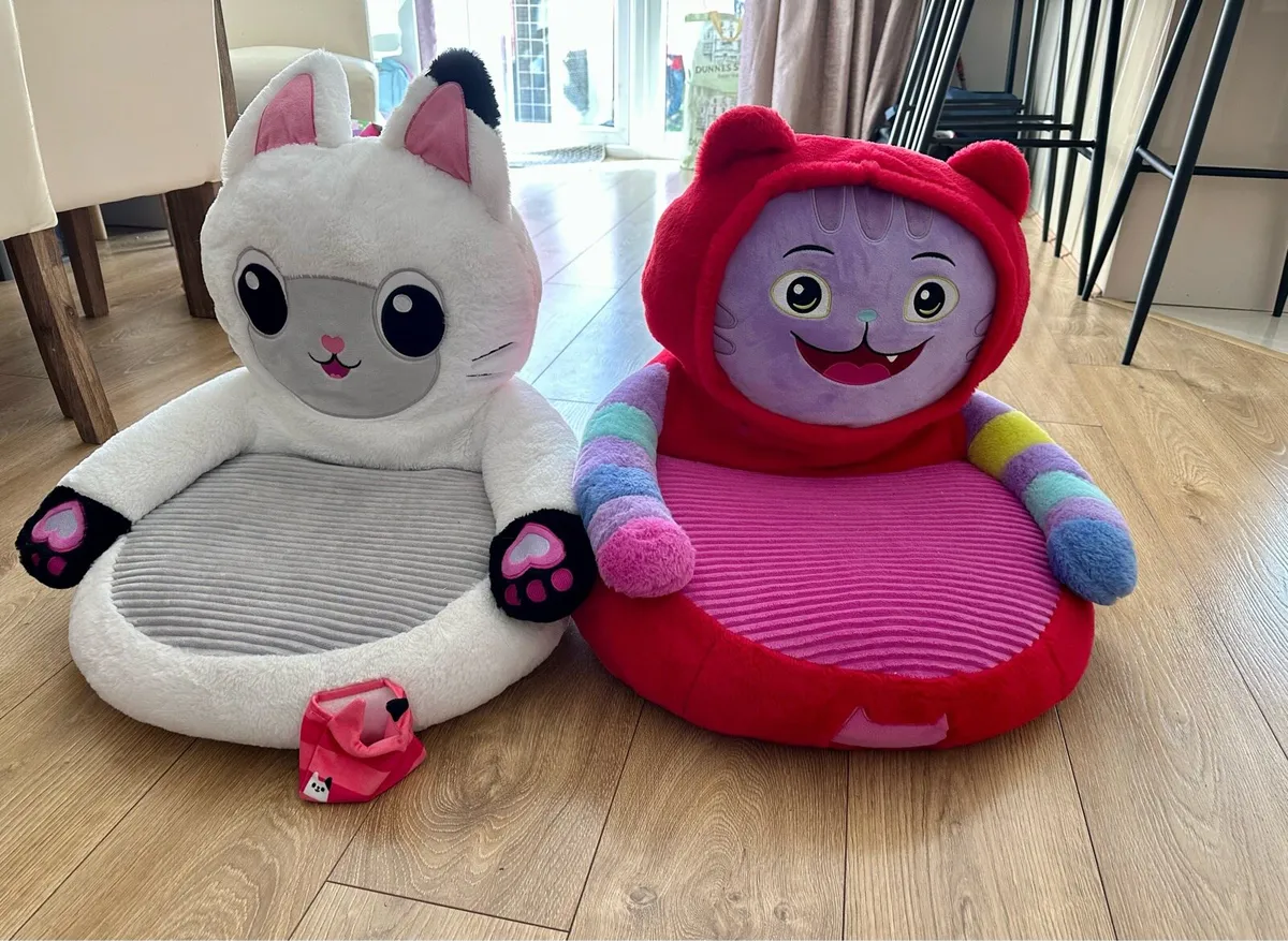 2 plush seats kids - Image 1