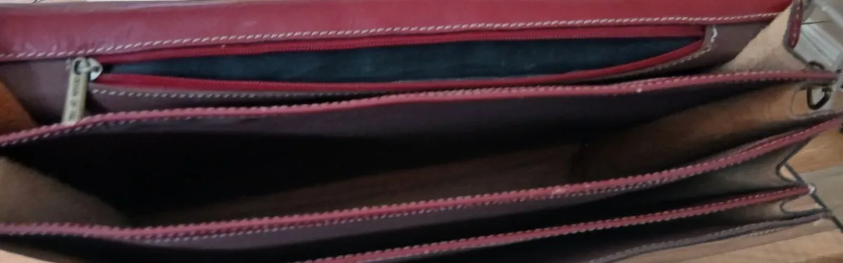 Briefcase Leather - Image 1