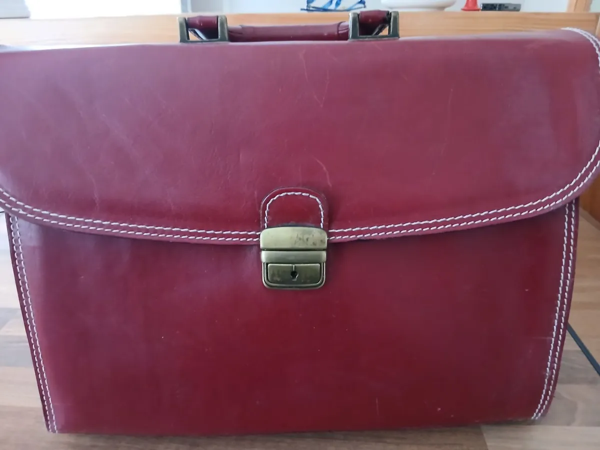 Briefcase Leather - Image 3