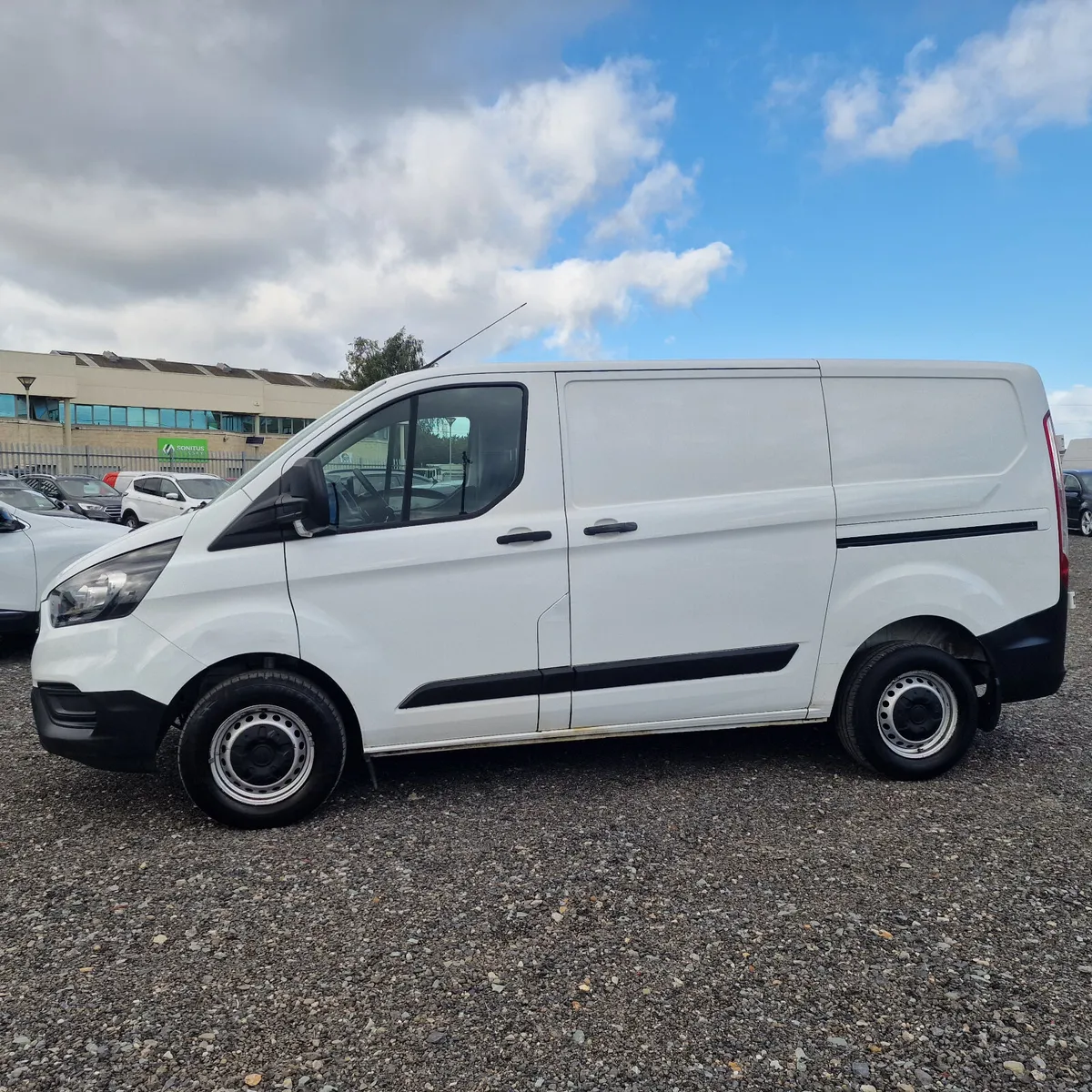 Ford Transit Custom 2.0 Diesel 9950 Plus Vat - Image 4