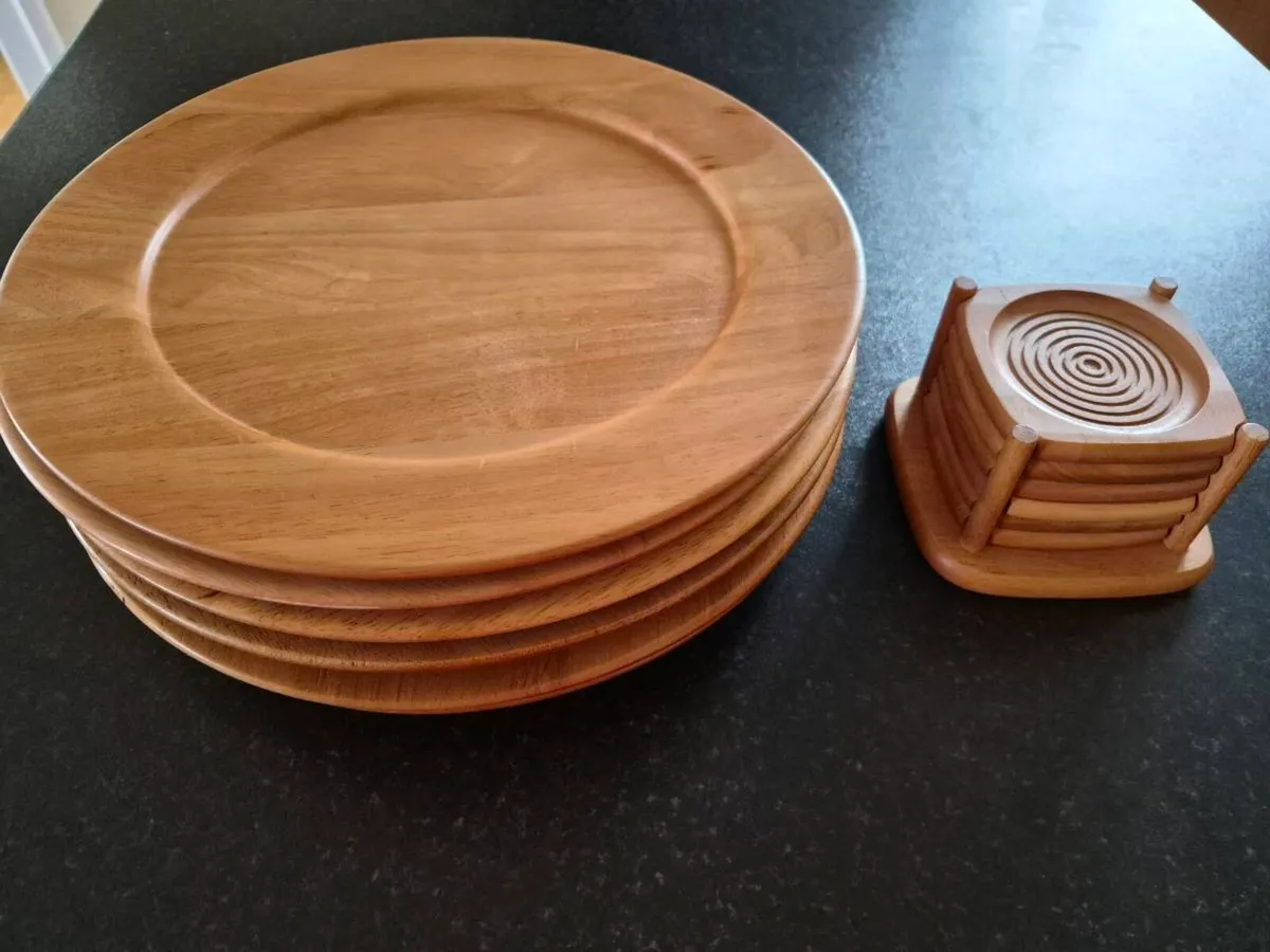 Large wooden coasters or placemats - Image 1