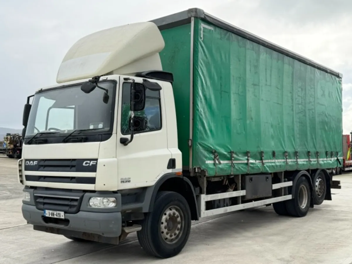 2011 DAF CF75 310 6X2 CURTAIN WITH MOFFETT KIT - Image 3
