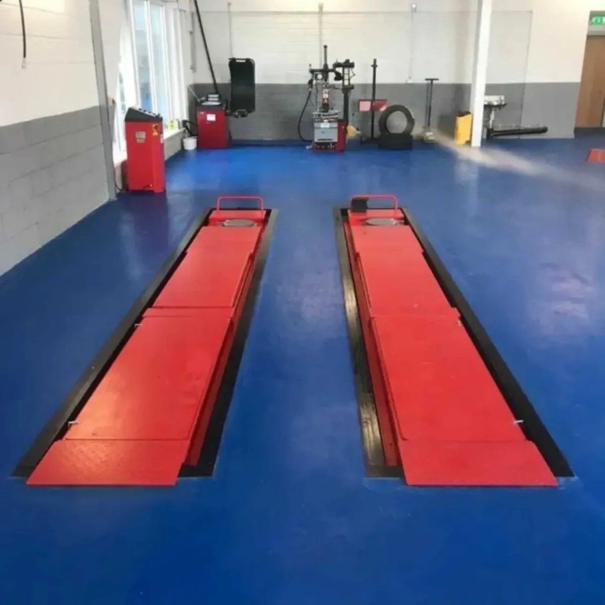 Taranto 5 Ton Platform Scissor Lift 5.1 Mtr - 230v - Image 1