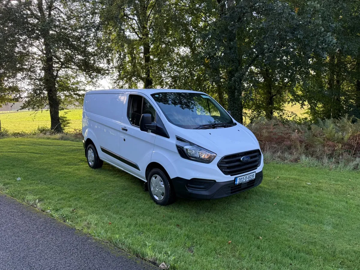 2020 transit custom NO VAT - Image 1