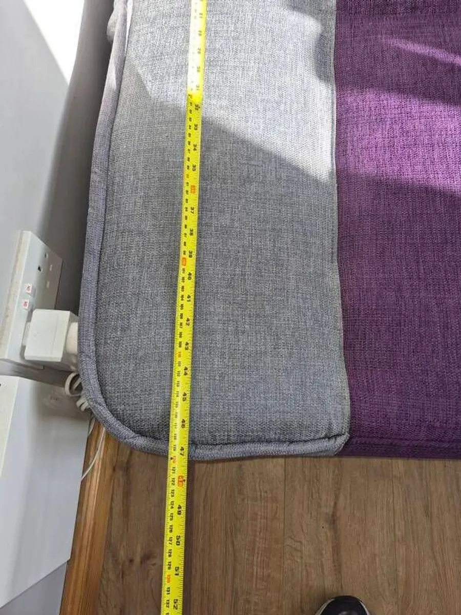 sofa - Image 4