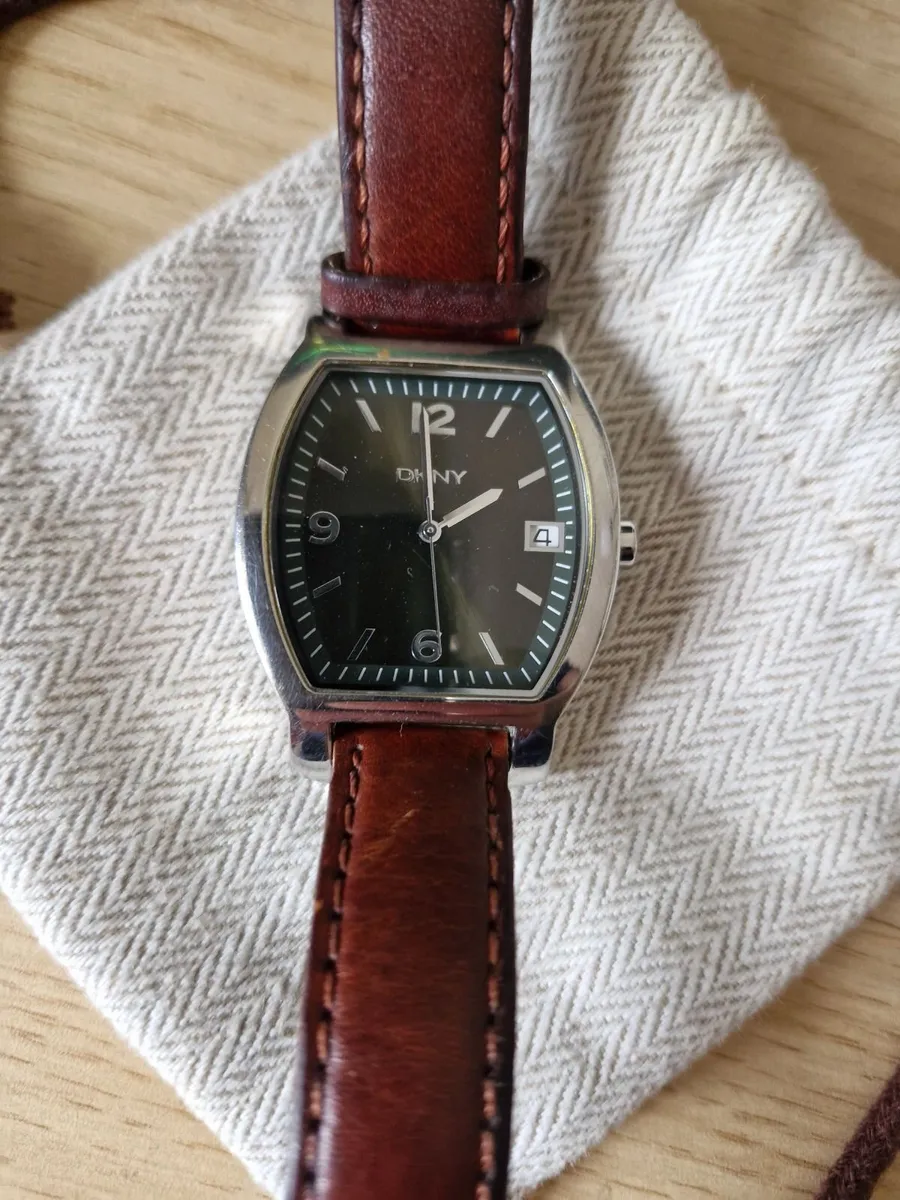 DKNY ladies women watch - Image 4