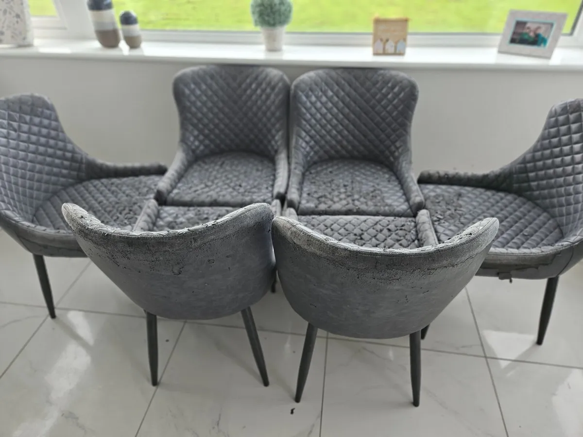 Chairs - Image 3