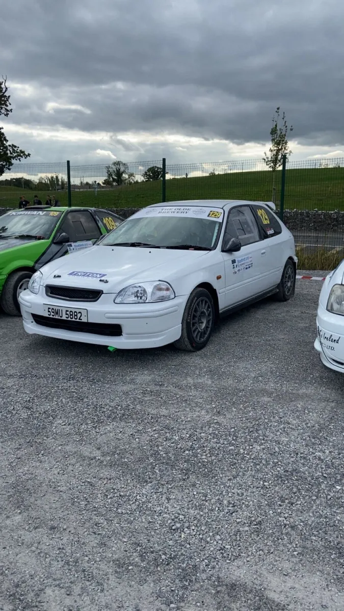 Honda civic ek4 - Image 1