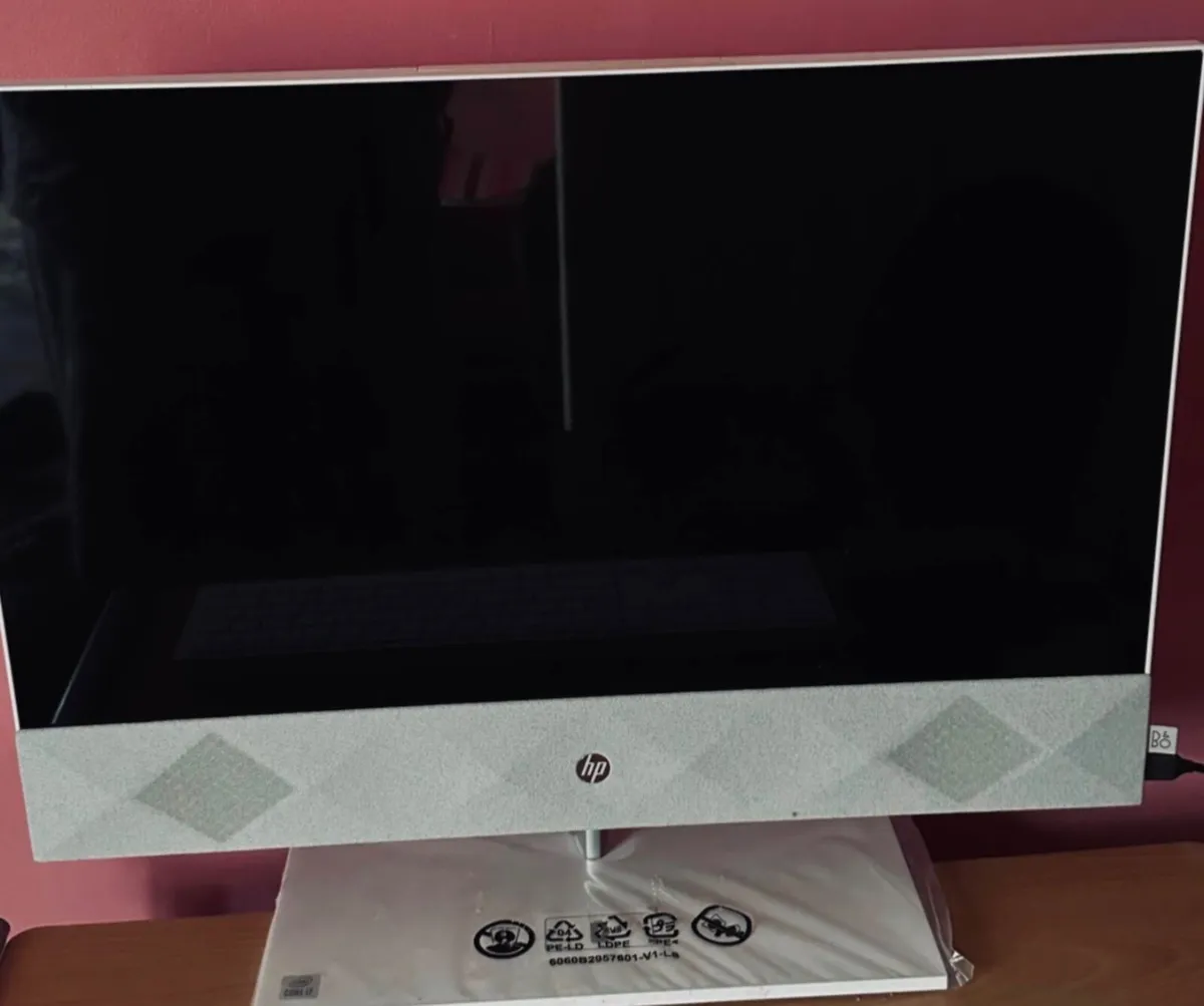BRAND NEW HP Pavilion All-in-One 24" – Intel i7 / - Image 4