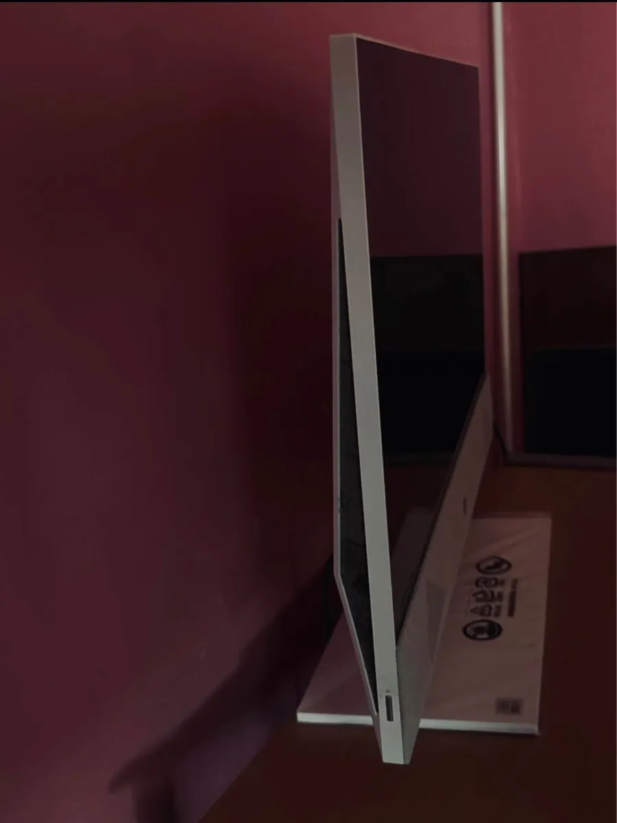 BRAND NEW HP Pavilion All-in-One 24" – Intel i7 / - Image 2