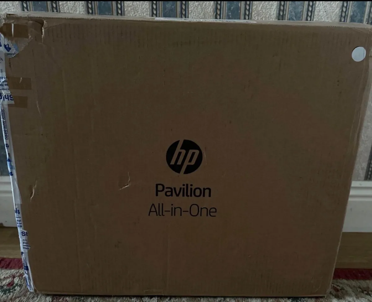 BRAND NEW HP Pavilion All-in-One 24" – Intel i7 / - Image 3