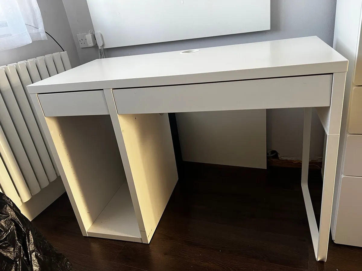Wardrobe plus desk - Image 3