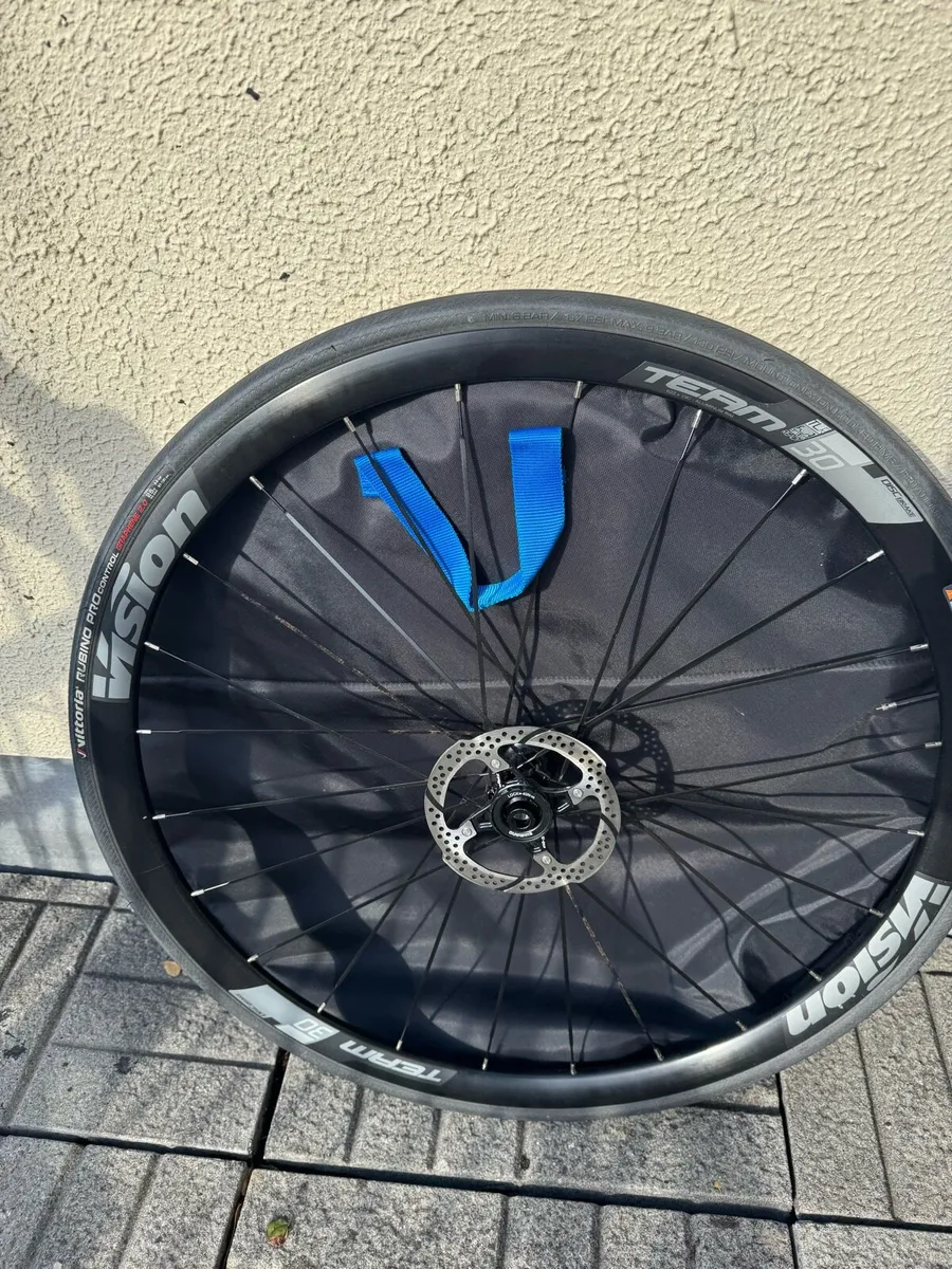 Vision 30 Team Wheelset on Shimano - Image 3