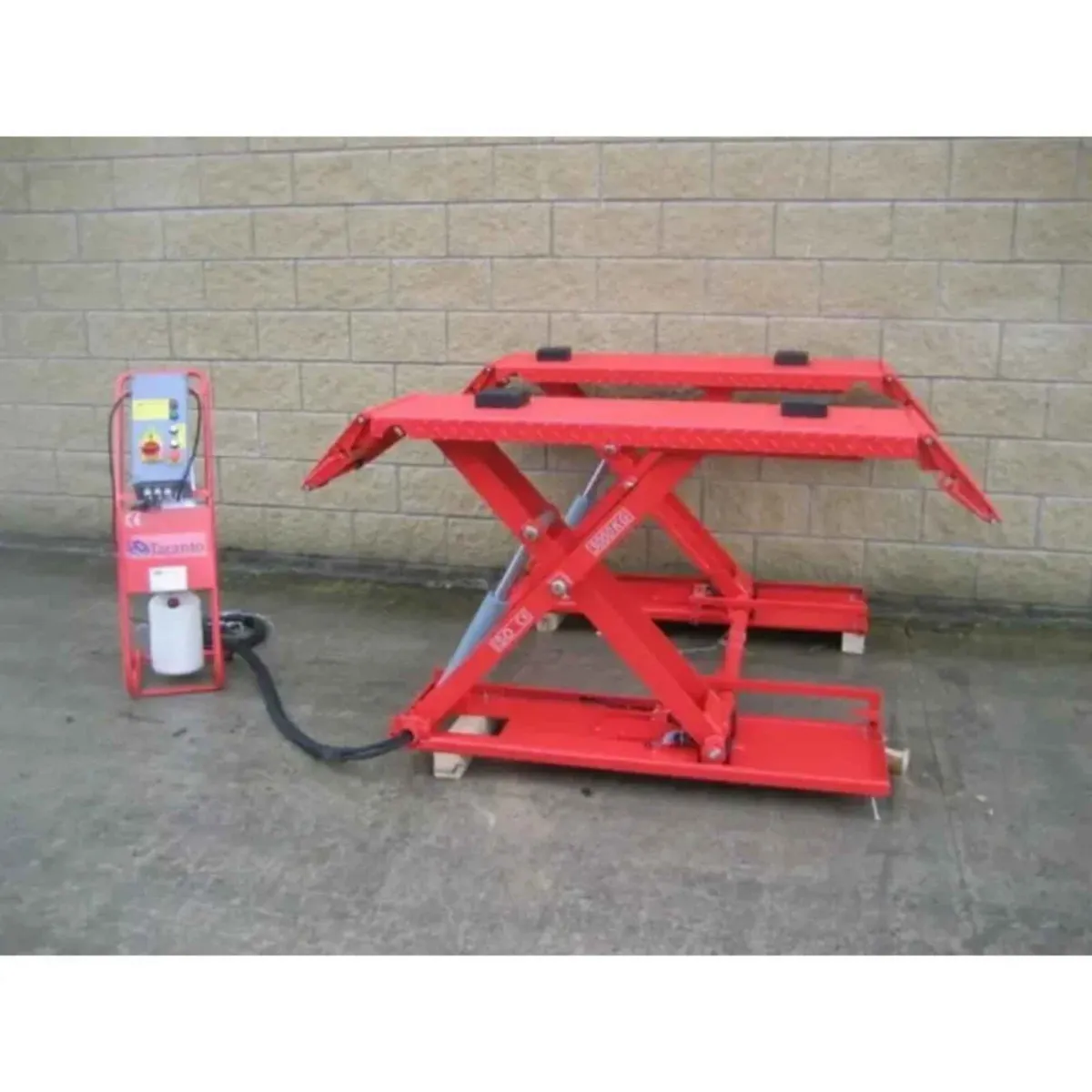Taranto 3 Ton Mid Rise Scissor Portable Automotive - Image 1