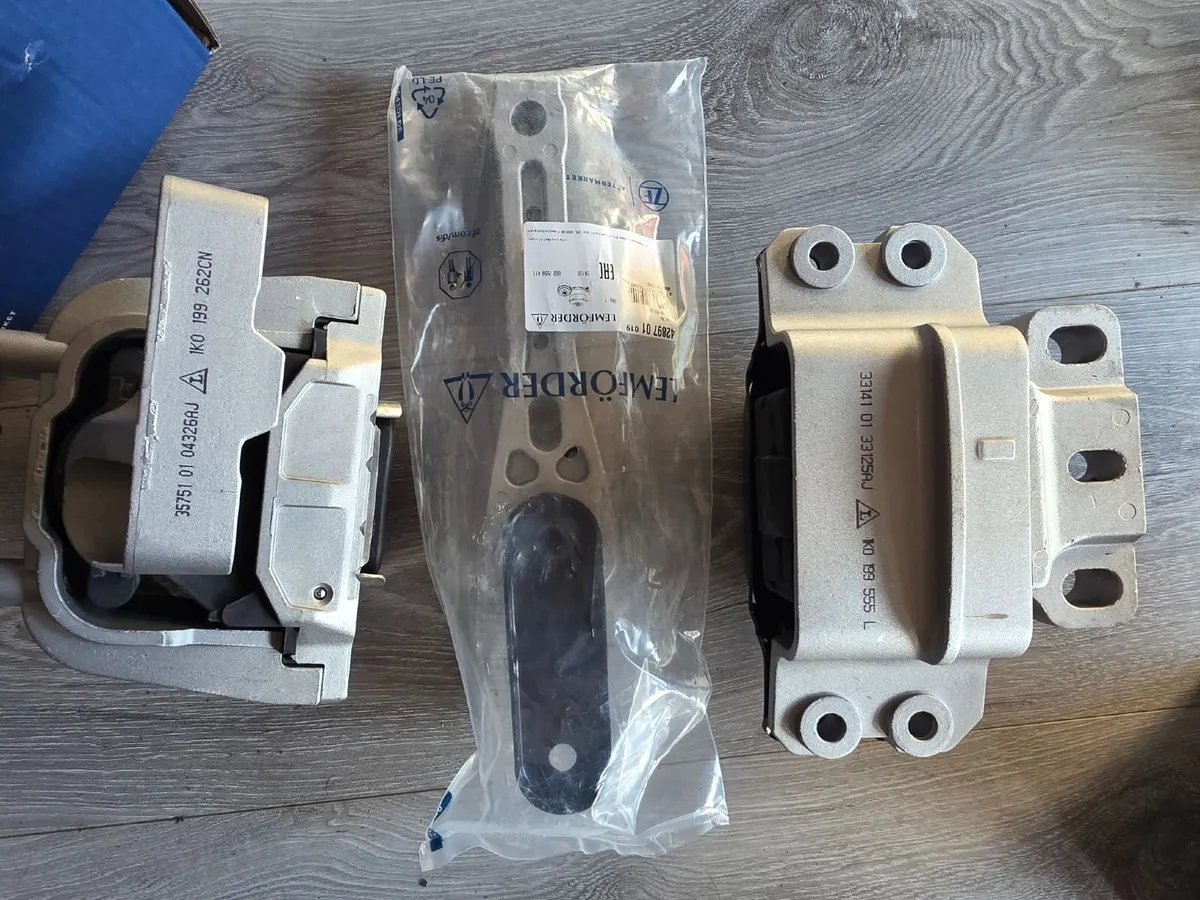 LEMFORDER VW Golf Mk6 Mount Set NEW - Image 2