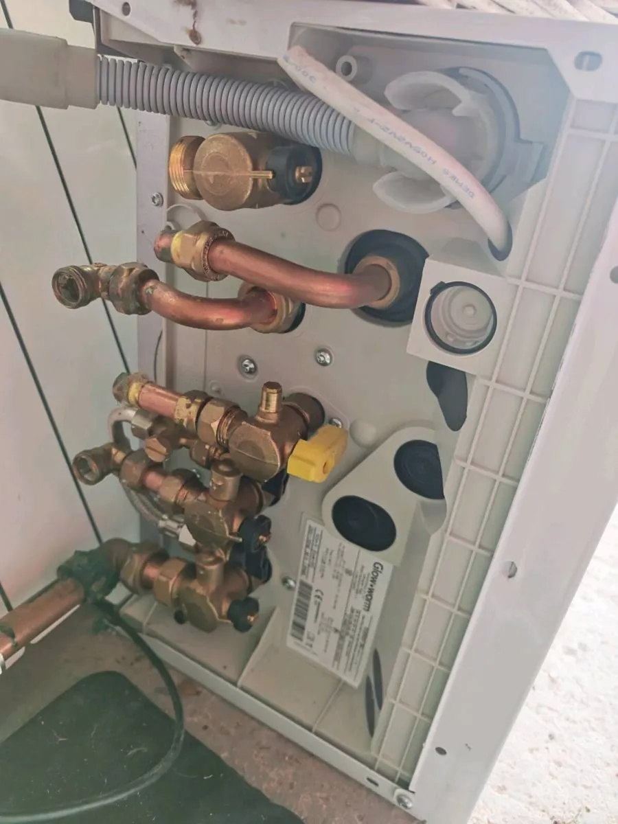 Gas boiler - Image 2
