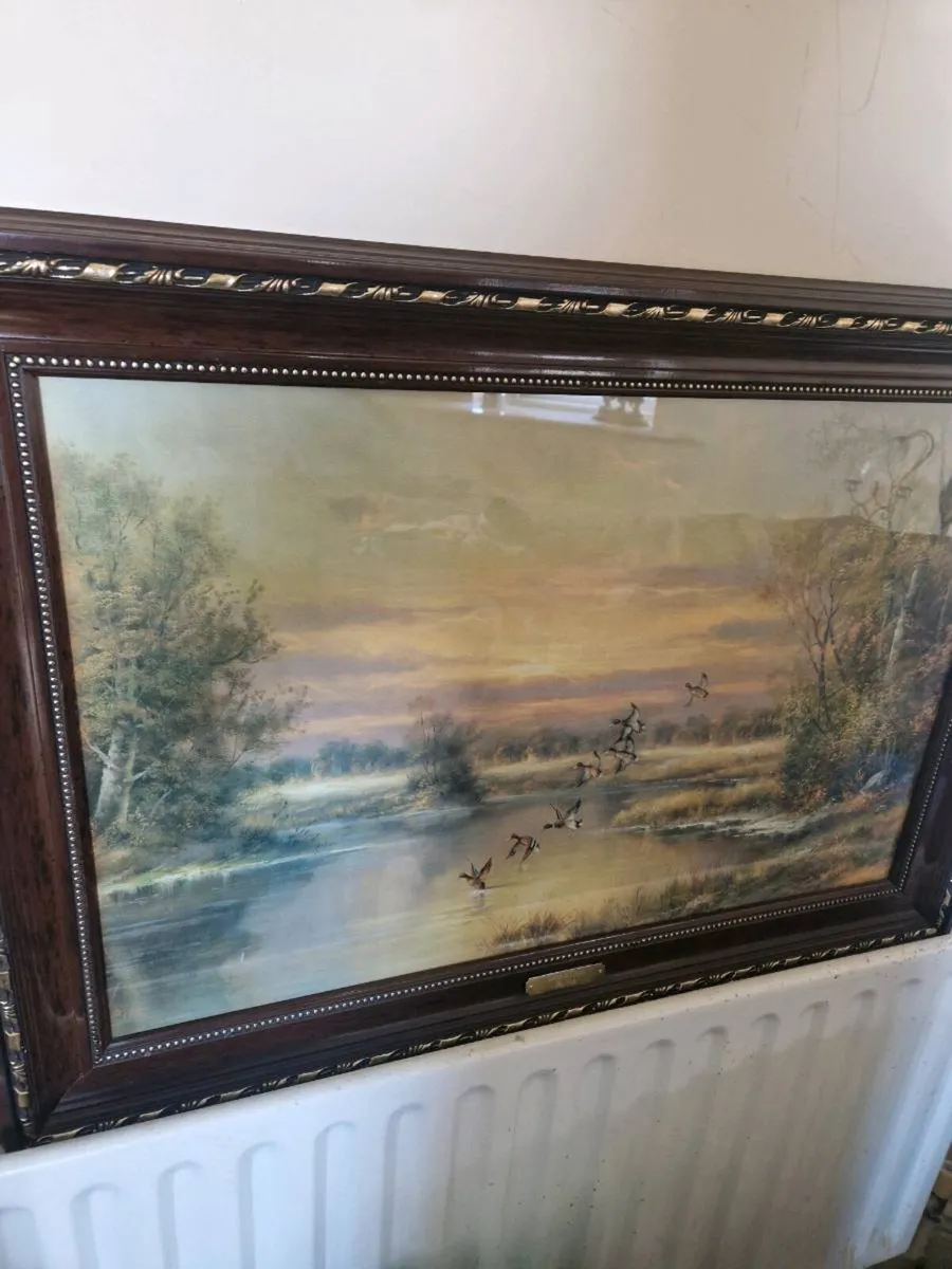 Art items Pictures 2 - Image 1