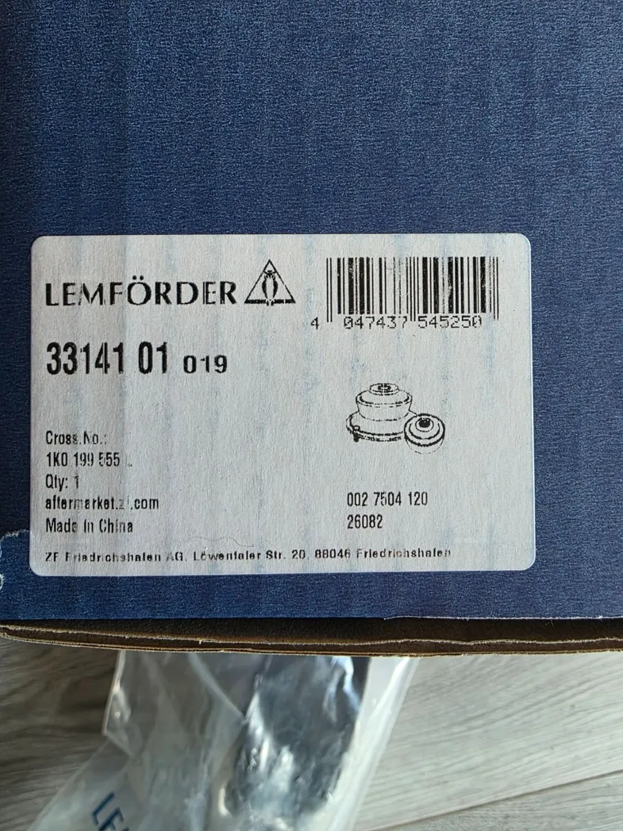 LEMFORDER VW Golf Mk6 Mount Set NEW - Image 4