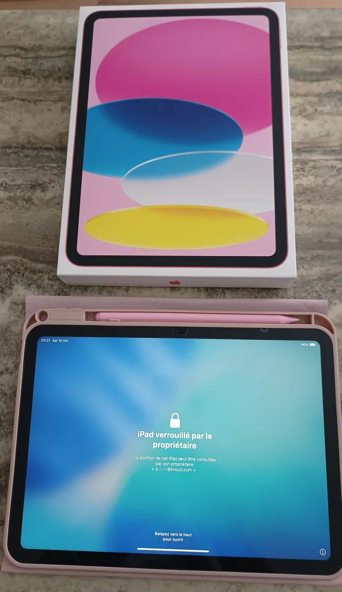 Apple IPad A16 - Image 1