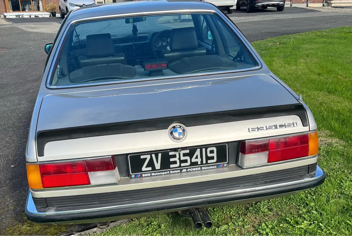 Vintage 1985 BMW 635 CSI E24 - Image 1