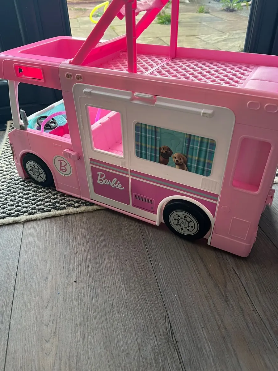 Barbie Dream Camper 3 in 1 - Image 1