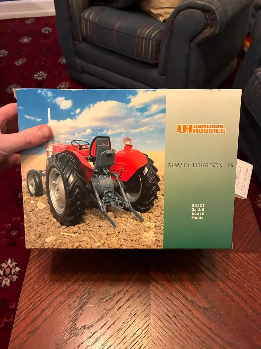 Britains Massey Ferguson 135 1:32 - Image 3