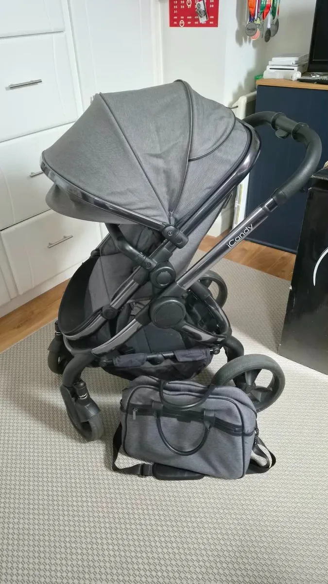 ICandy Pushchair & Carrycot Combo - Image 2