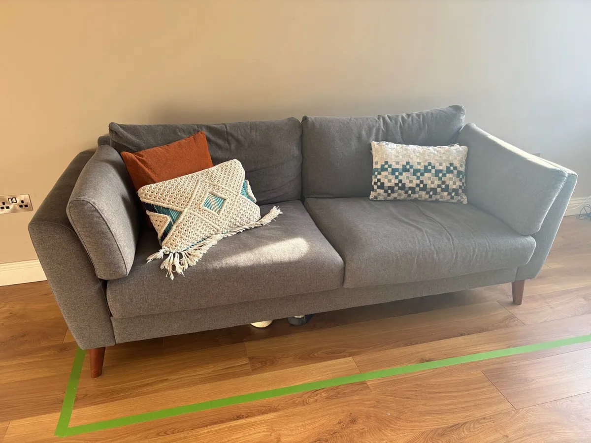 Couch for sale - Image 2