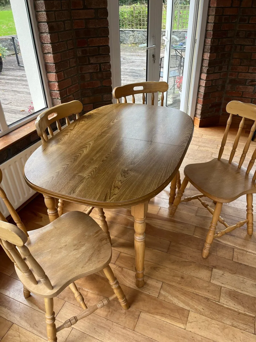 Table & Chairs - Image 2