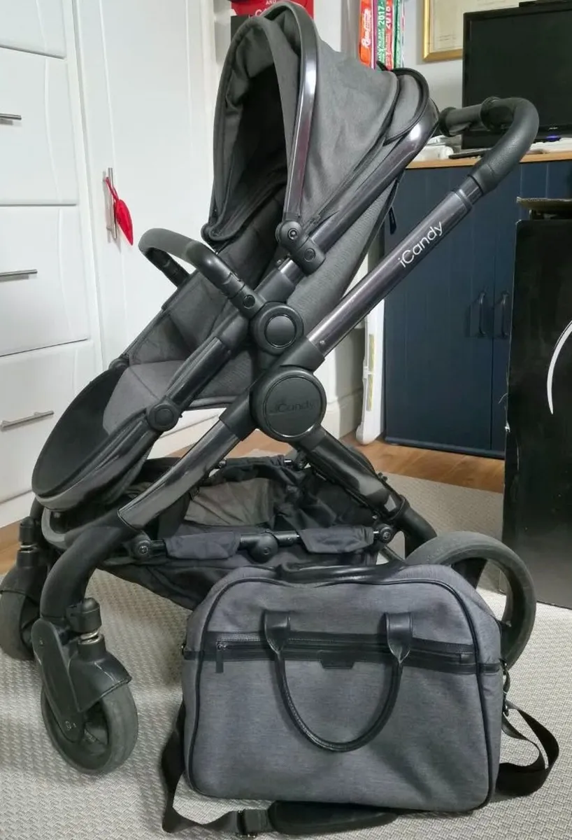 ICandy Pushchair & Carrycot Combo - Image 4
