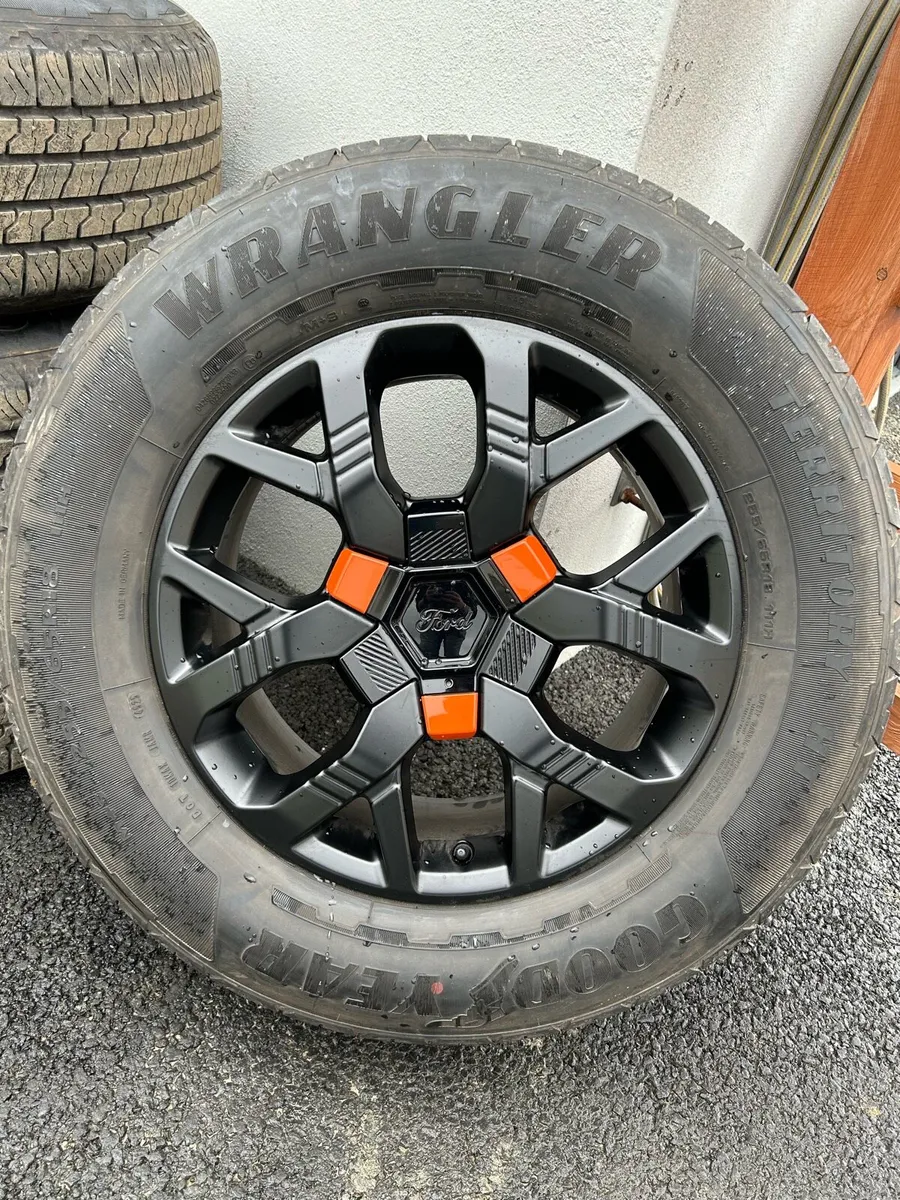 Ford Ranger Wildtrak 18” alloys & tyres - Image 1