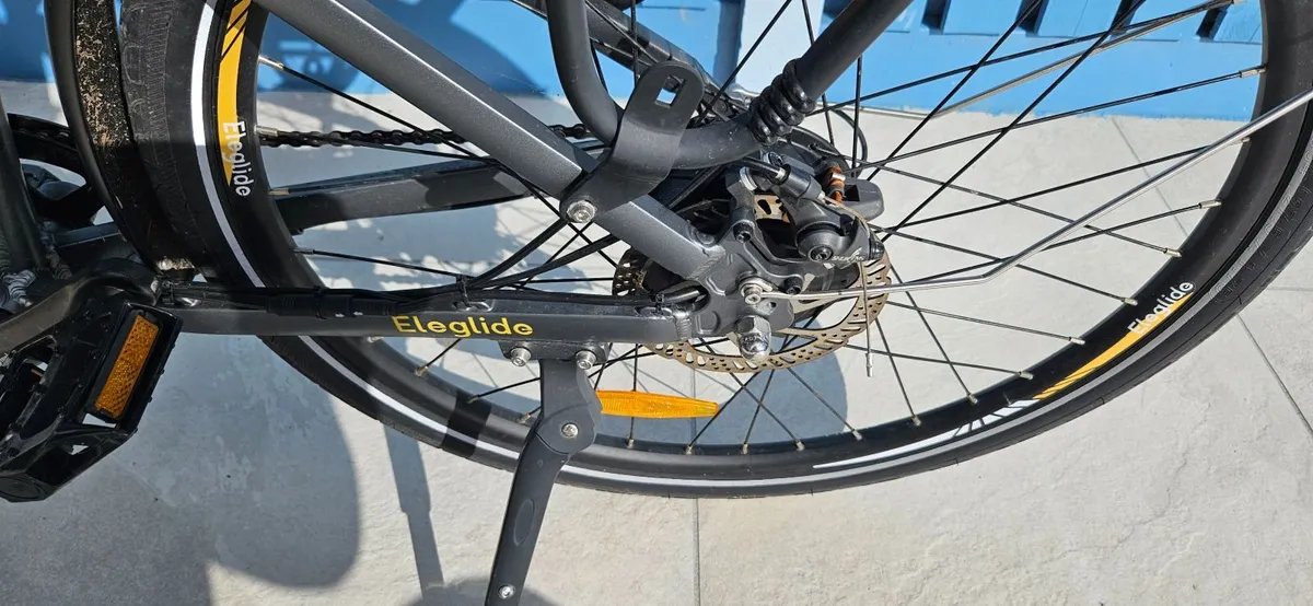 Electric bike - Image 3