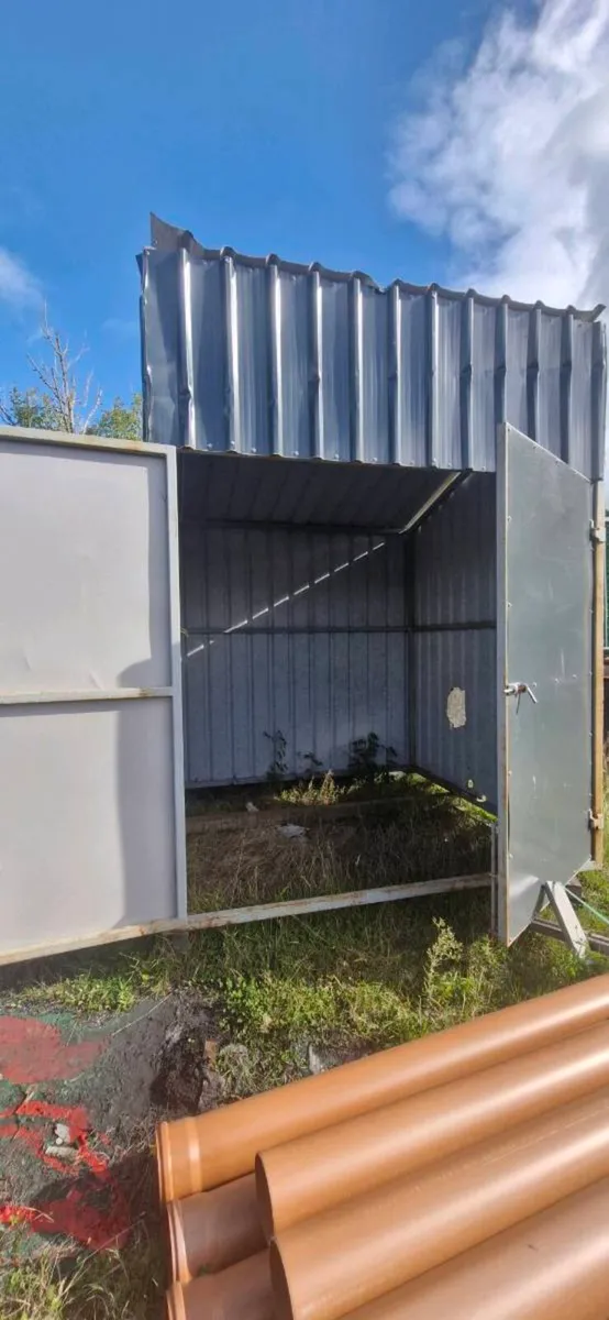 2.4m × 2.4m x 3m highfabricated steel storage shed - Image 4