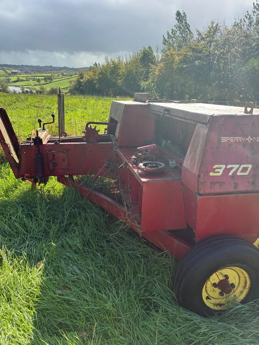 New Holland Baler - Image 1