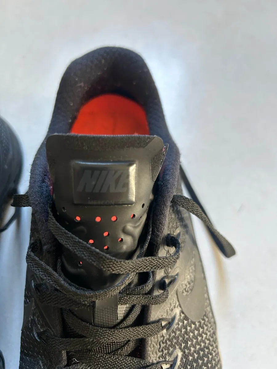 Nike Metcon 4 Tripe Black - Image 4