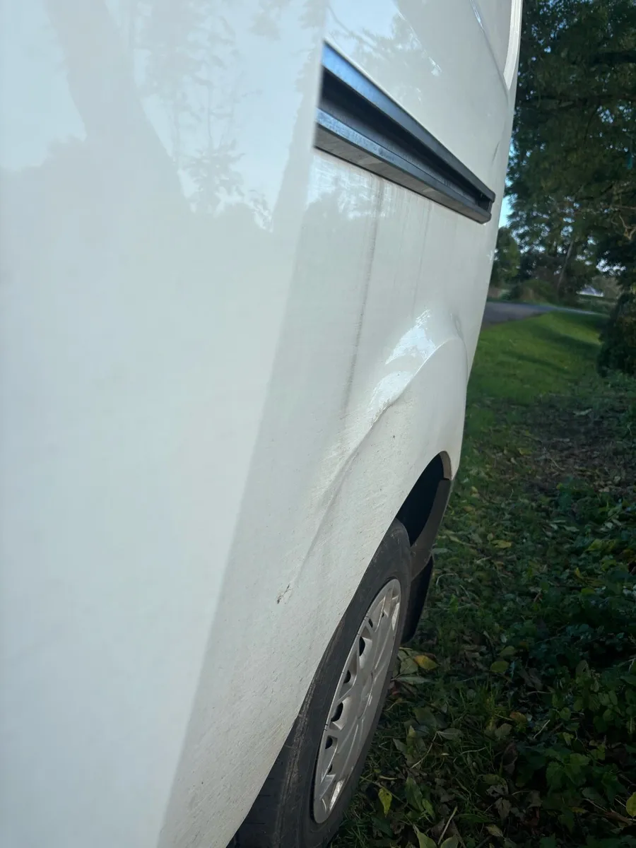 2015 Transit Custom - Image 4