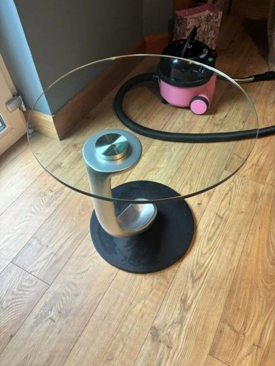 Glass coffee table - Image 3