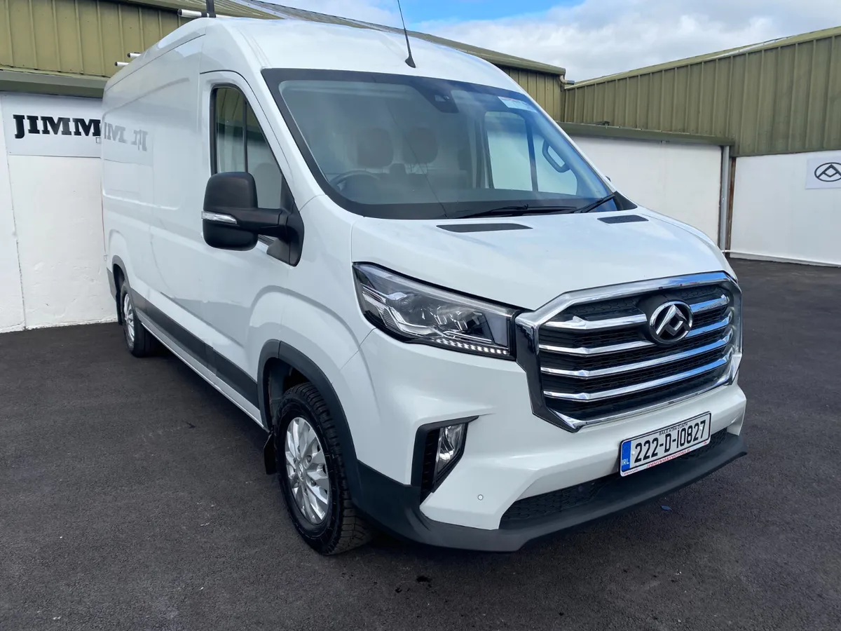 2022 MAXUS DELIVER 9 RWD LUXURY - Image 1